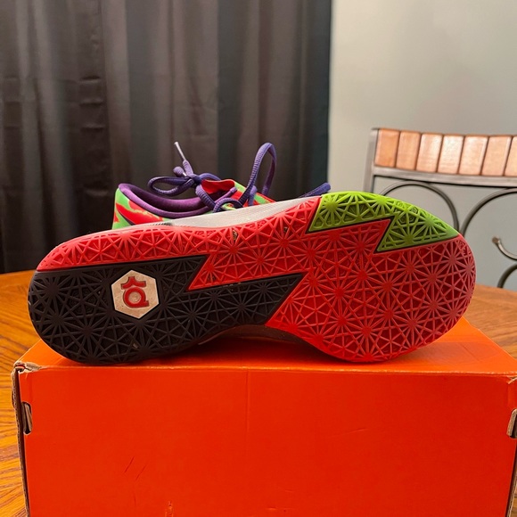 NIKE, KD 6, 6.5 (GS), Engery - Picture 4 of 5